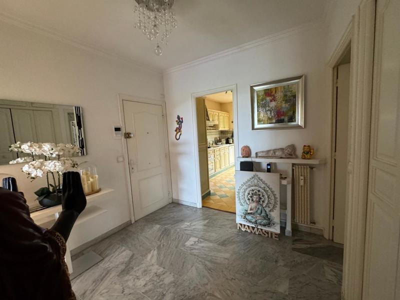 Appartement - 95 m² - 4 pièces