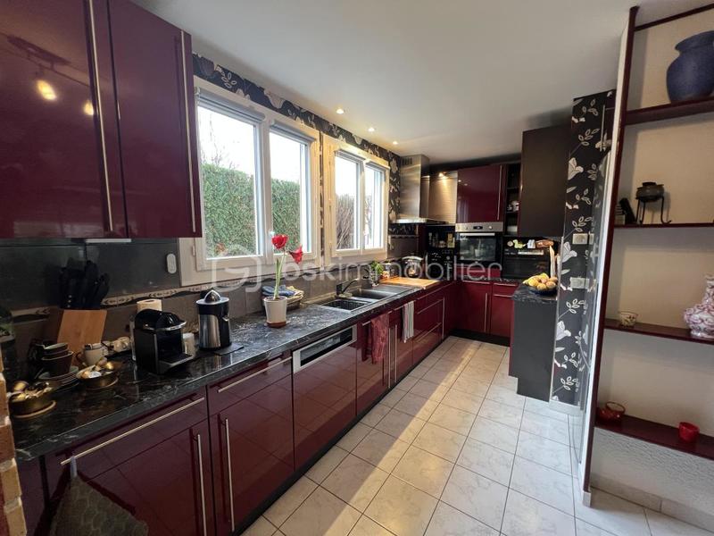 Pavillon - 146 m² - 10 pièces