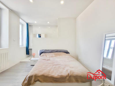 Maison - 104 m² - 4 pièces