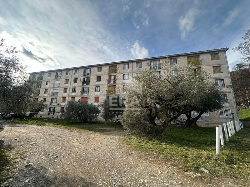 Appartement - 67 m² - 4 pièces