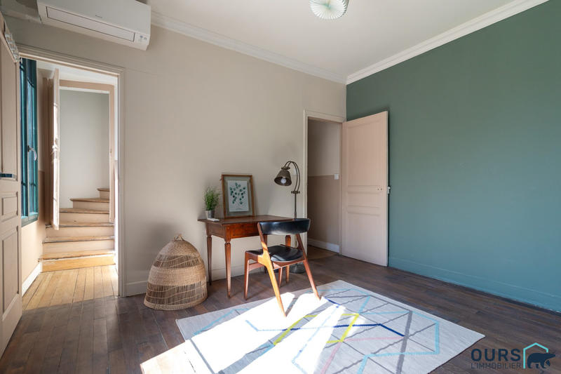 Maison - 100 m² - 5 pièces