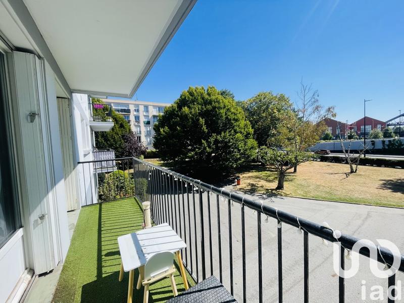 Appartement - 82 m² - 3 pièces