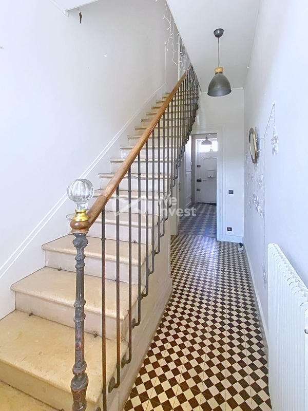 Maison ancienne - 186 m² - 7 pièces