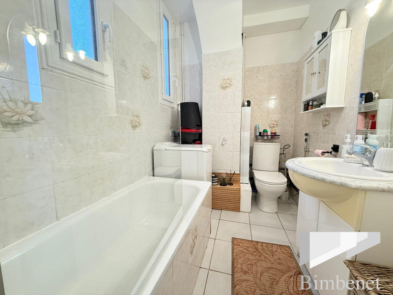 Appartement - 61 m² - 3 pièces