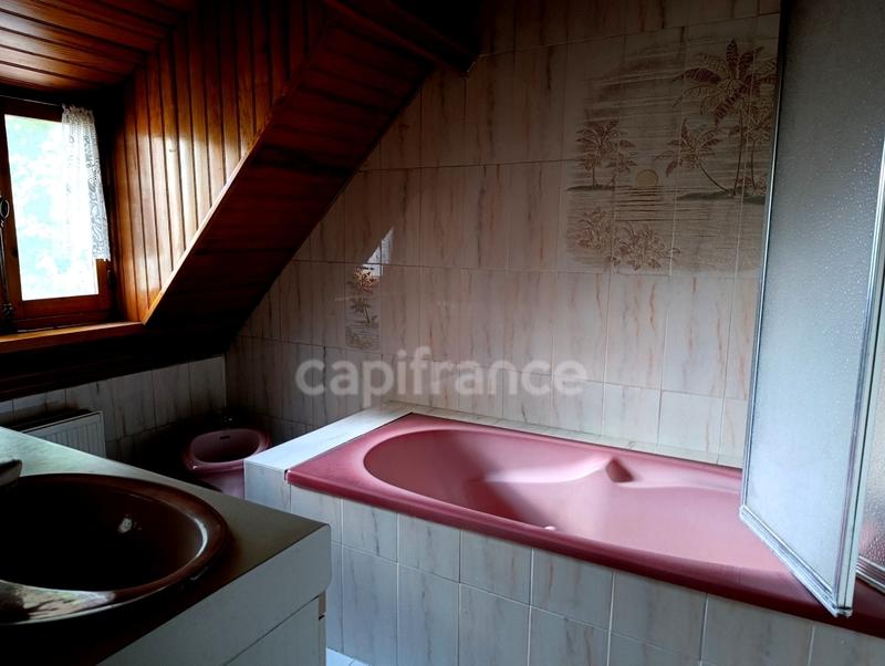 Maison bourgeoise - 239 m² - 11 pièces