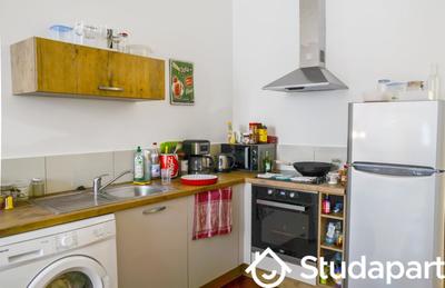 Chambre - 12 m² - 1 pièce