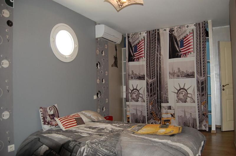 Maison - 165 m² - 6 pièces