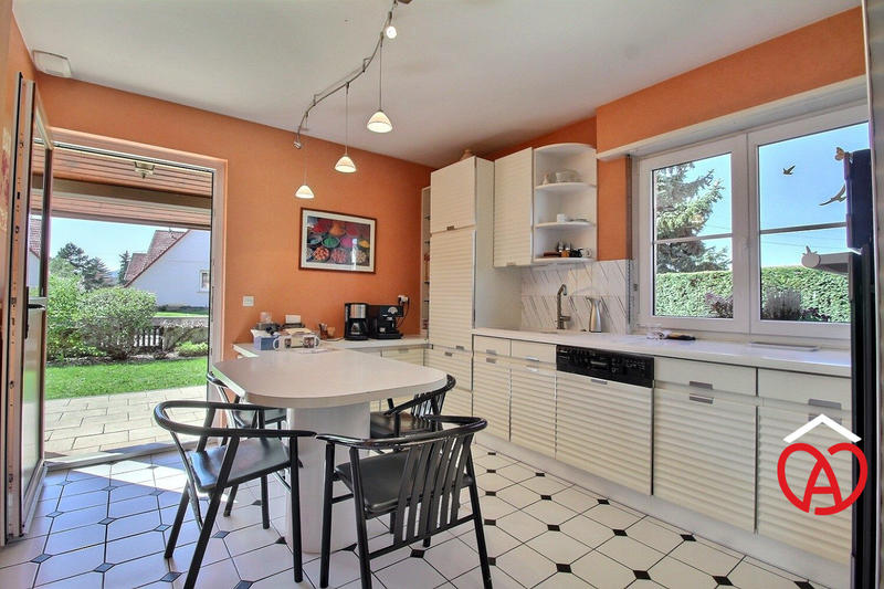 Maison - 165 m² - 6 pièces