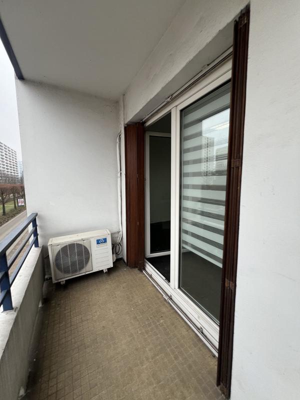 Appartement - 100 m² - 4 pièces