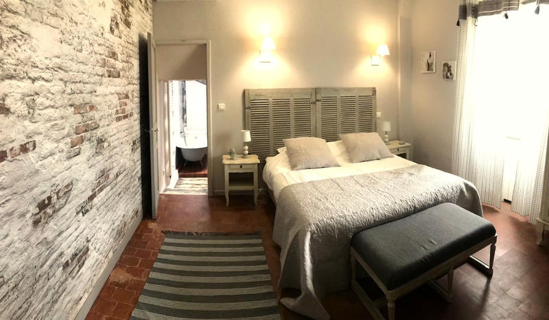 Propriété - 525 m² - 20 pièces