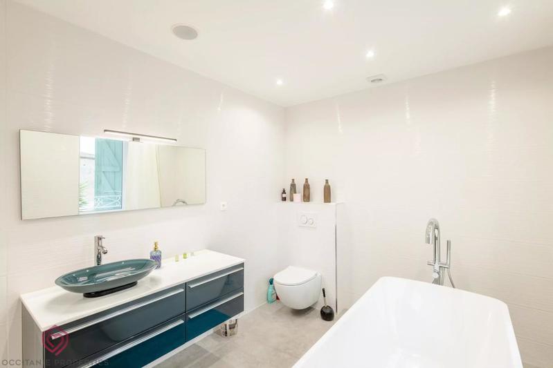 Appartement - 305 m² - 11 pièces