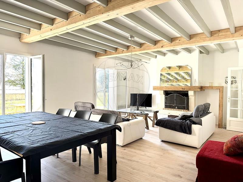 Maison - 174 m² - 5 pièces