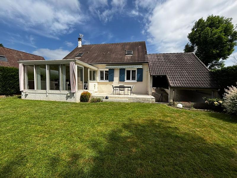 Maison - 140 m² - 6 pièces