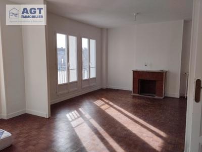 Appartement - 123 m² - 6 pièces
