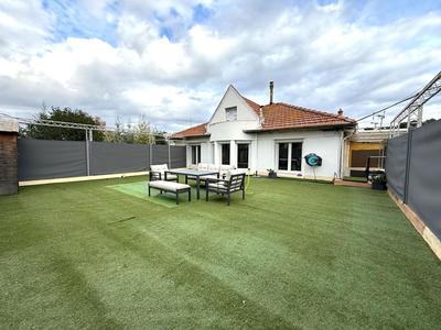 Maison - 115 m² - 5 pièces