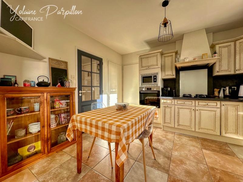 Maison - 136 m² - 8 pièces