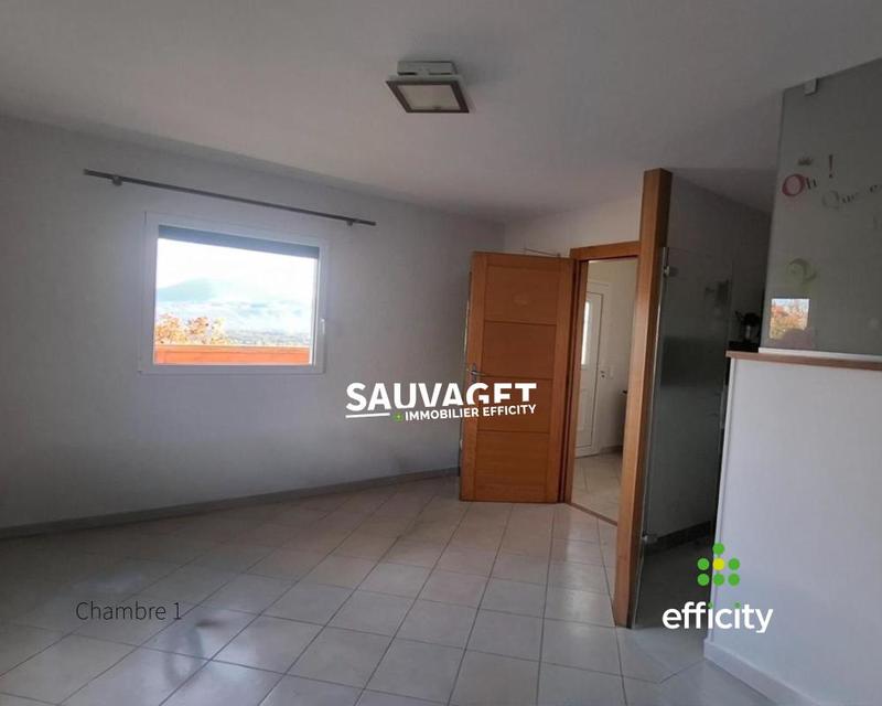 Appartement - 99 m² - 3 pièces