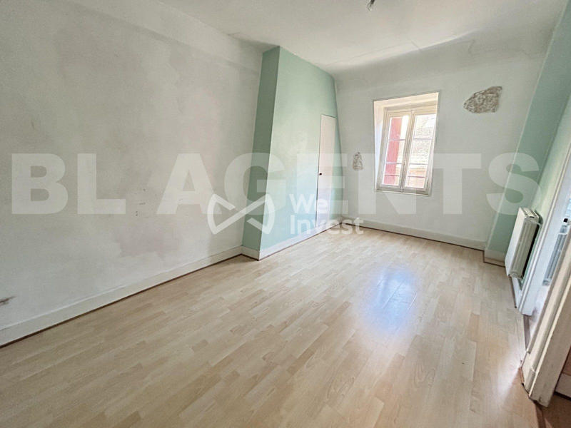 Local commercial - 199 m² - 4 pièces