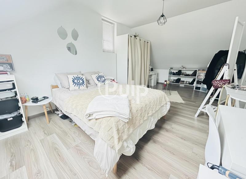 Maison - 150 m² - 8 pièces