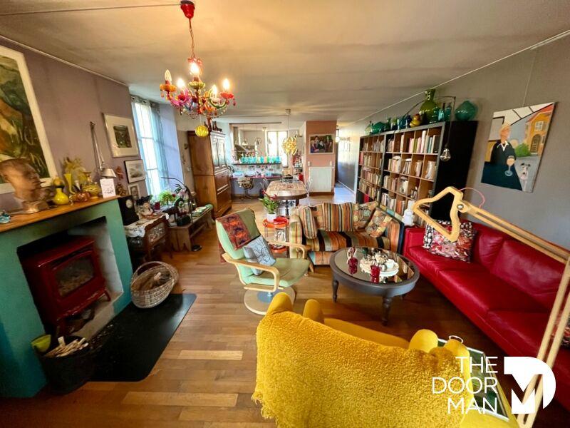 Maison - 140 m² - 5 pièces