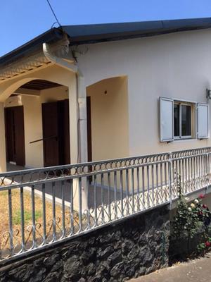 Villa - 247 m² - 6 pièces