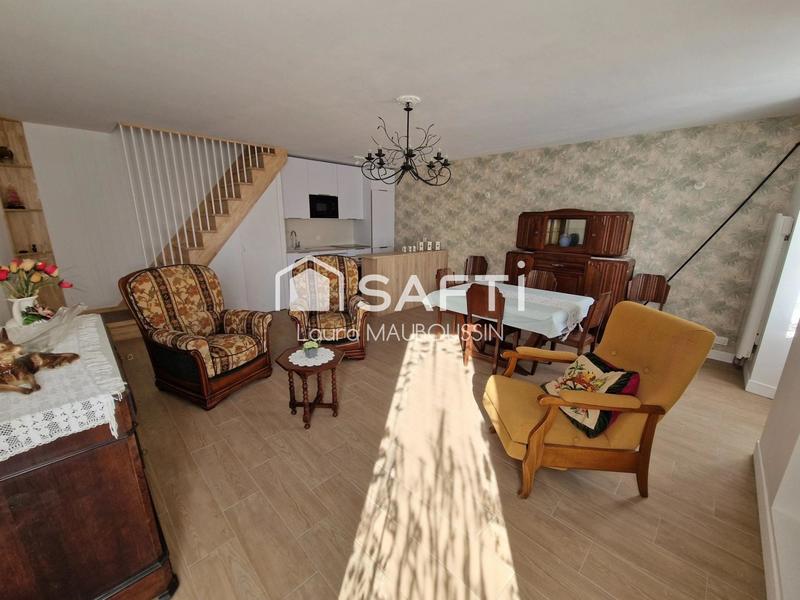 Maison - 95 m² - 4 pièces