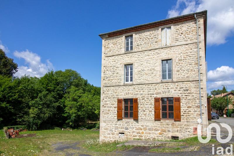 Maison - 260 m² - 10 pièces
