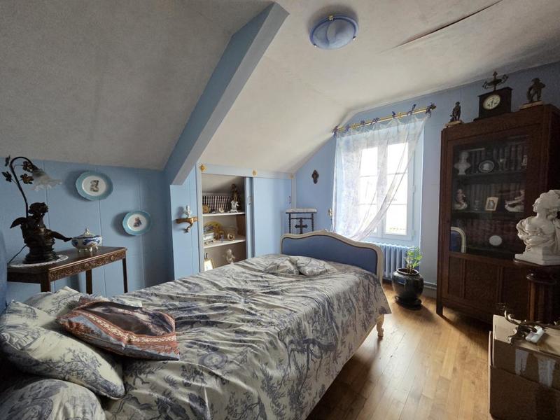 Maison - 143 m² - 6 pièces