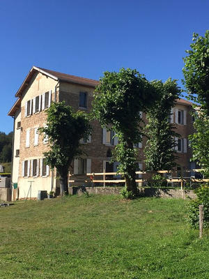 Maison - 830 m² - 20 pièces