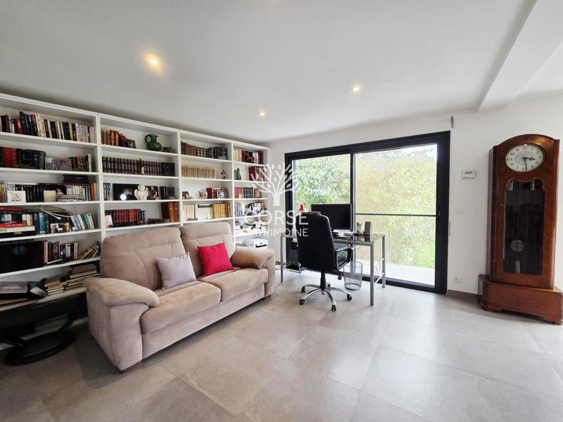 Maison de ville - 108 m² - 5 pièces