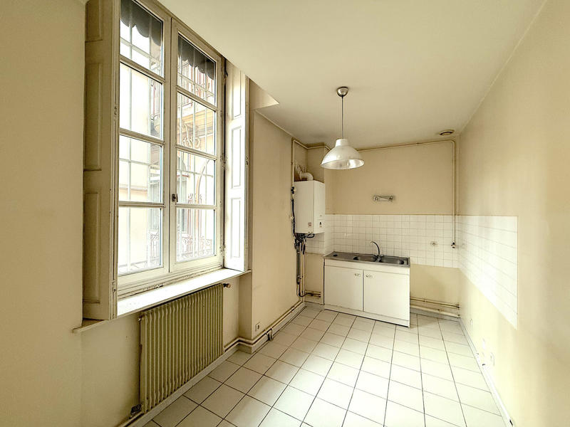 Appartement - 92 m² - 3 pièces