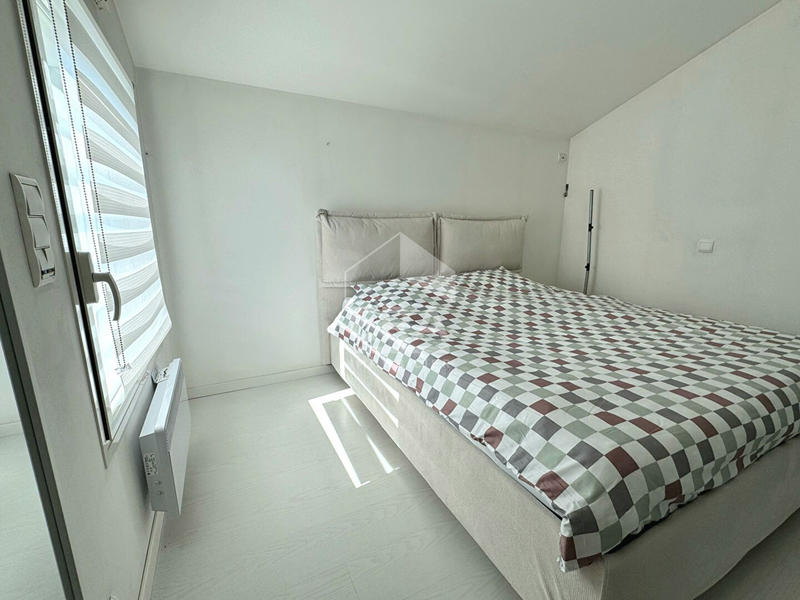 Maison - 121 m² - 4 pièces