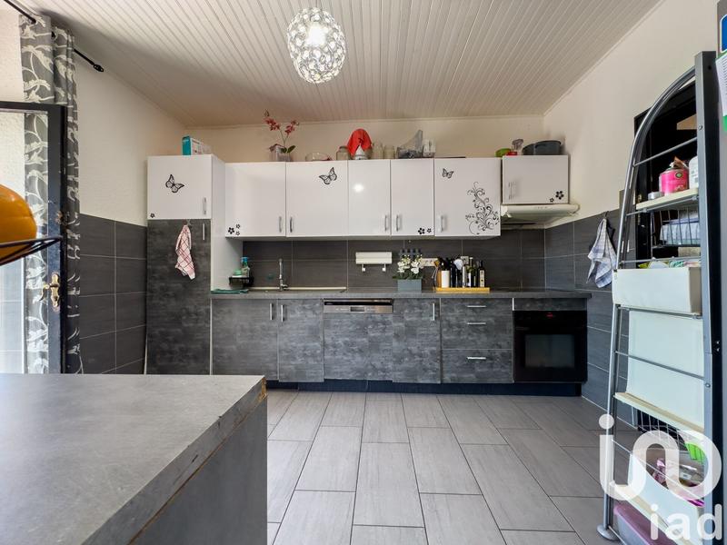 Maison - 147 m² - 8 pièces