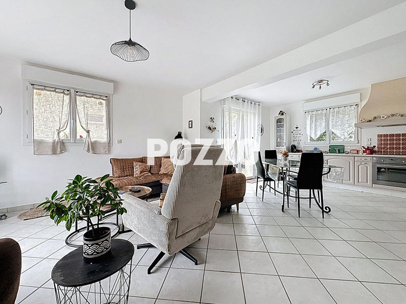 Maison - 84 m² - 4 pièces