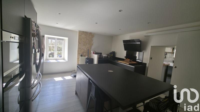 Maison - 190 m² - 4 pièces