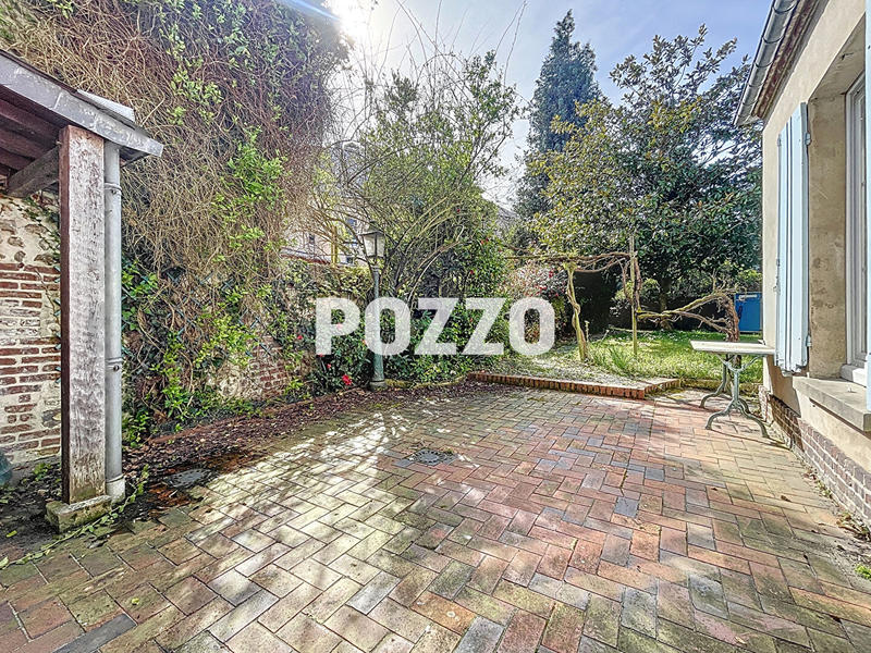 Maison - 159 m² - 6 pièces