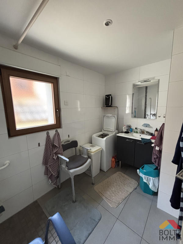 Appartement - 80 m² - 3 pièces