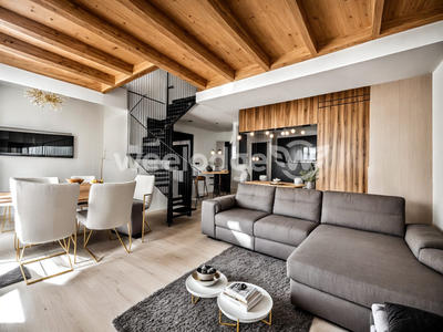 Duplex - 92 m² - 6 pièces