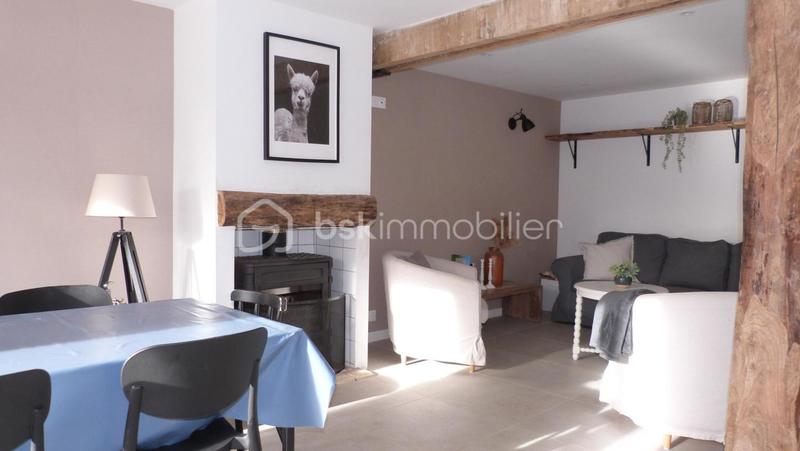 Maison - 180 m² - 11 pièces