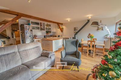 Appartement - 106 m² - 4 pièces