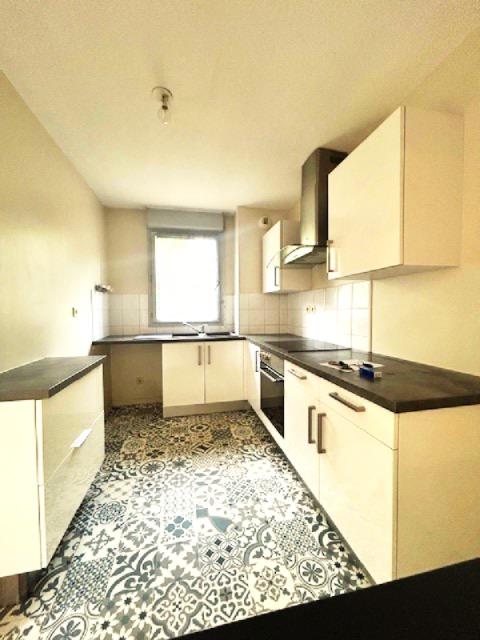 Appartement ancien - 62 m² - 3 pièces