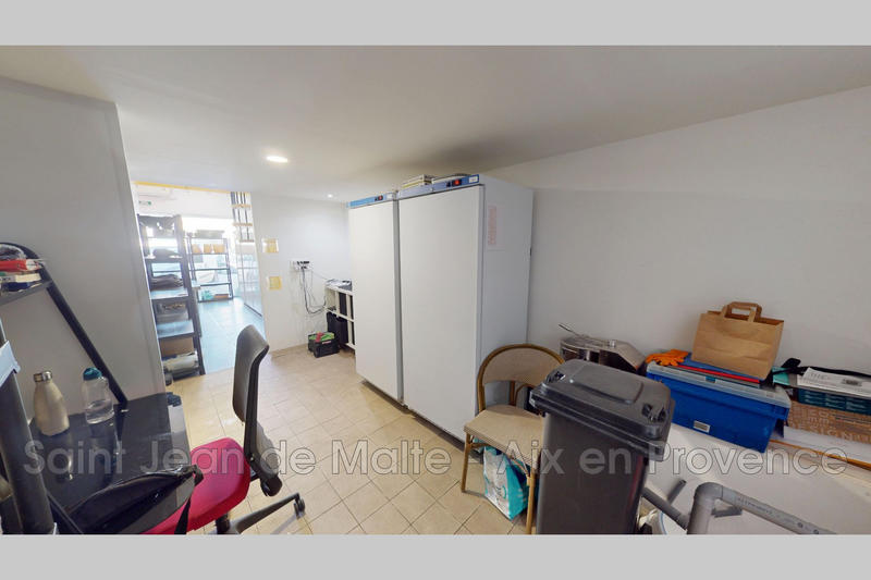 Fonds de commerce - 75 m²