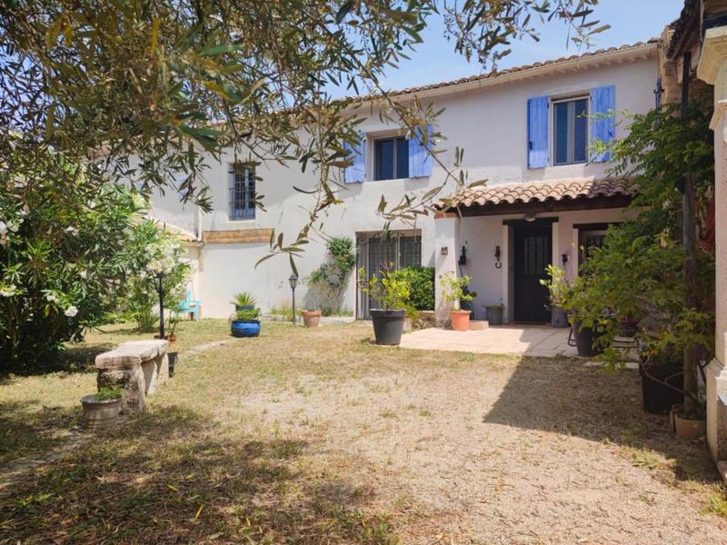 Mas - 160 m² - 5 pièces