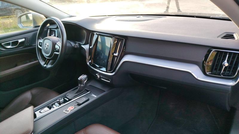 Volvo V60 2.0 D4 190 Geartronic 8 Momentum - Automatique