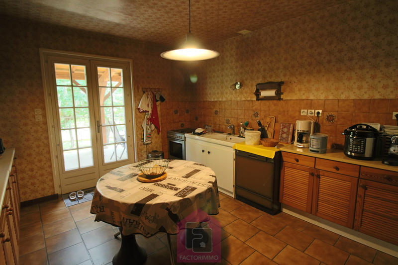 Maison - 146 m² - 6 pièces