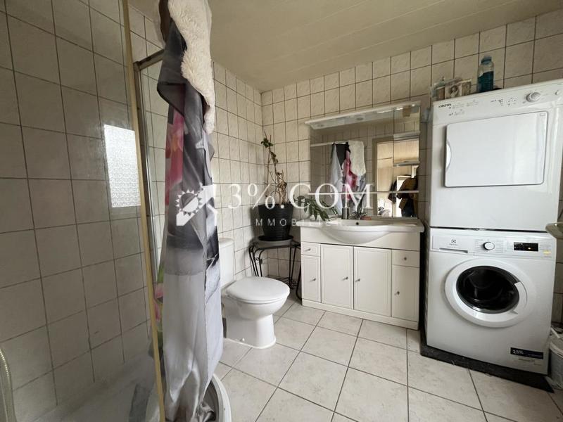 Maison - 200 m² - 5 pièces