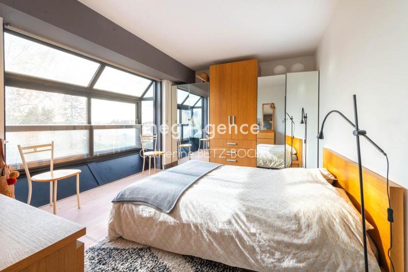 Maison - 260 m² - 7 pièces