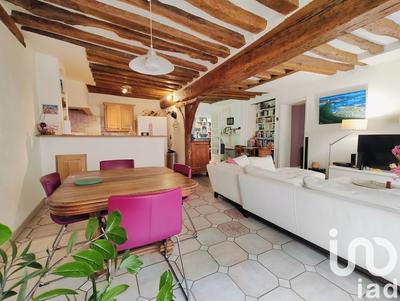 Appartement - 82 m² - 3 pièces