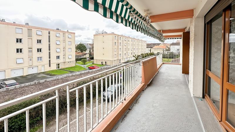 Appartement - 75 m² - 3 pièces