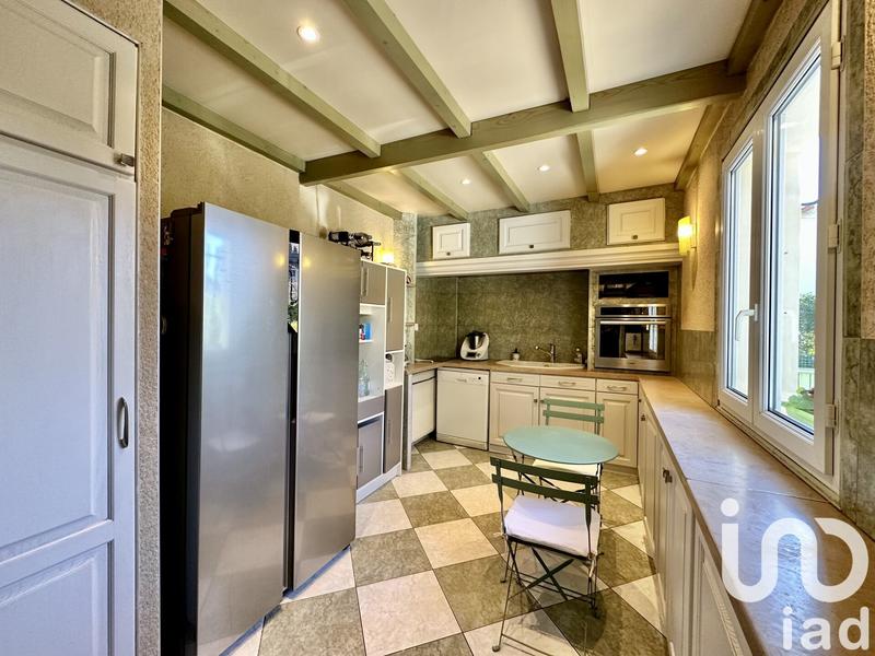 Maison - 146 m² - 6 pièces